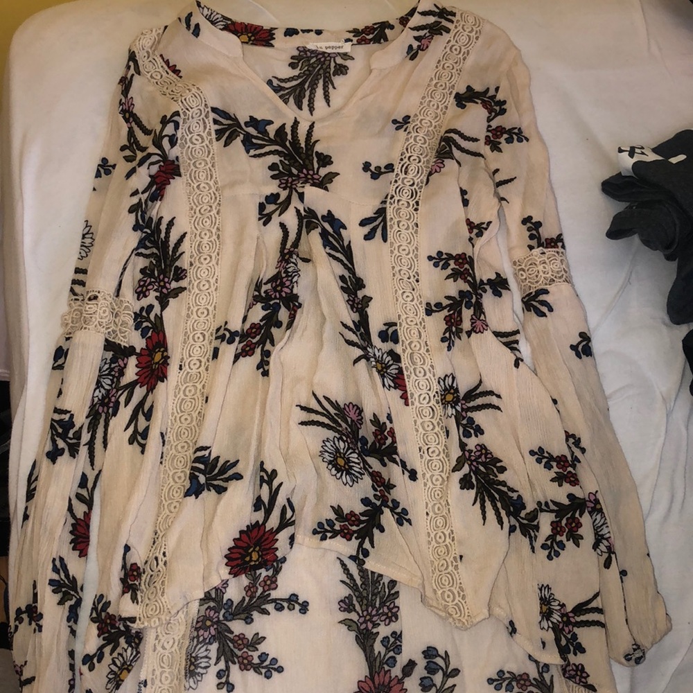 Floral top
